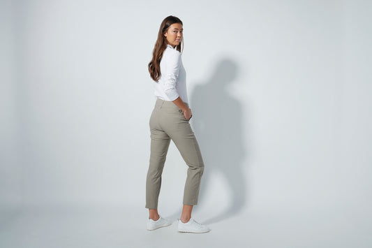 1000109 - Magic Straight Leg 96cm