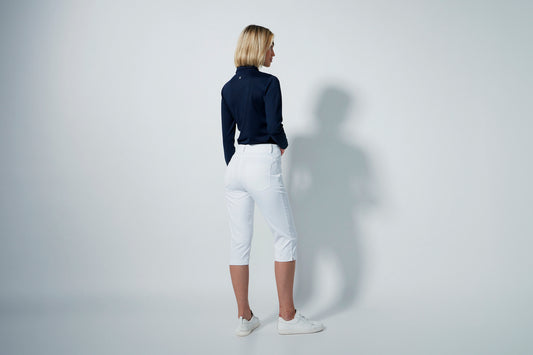 1000316 - Lyric V2 Cropped 74cm